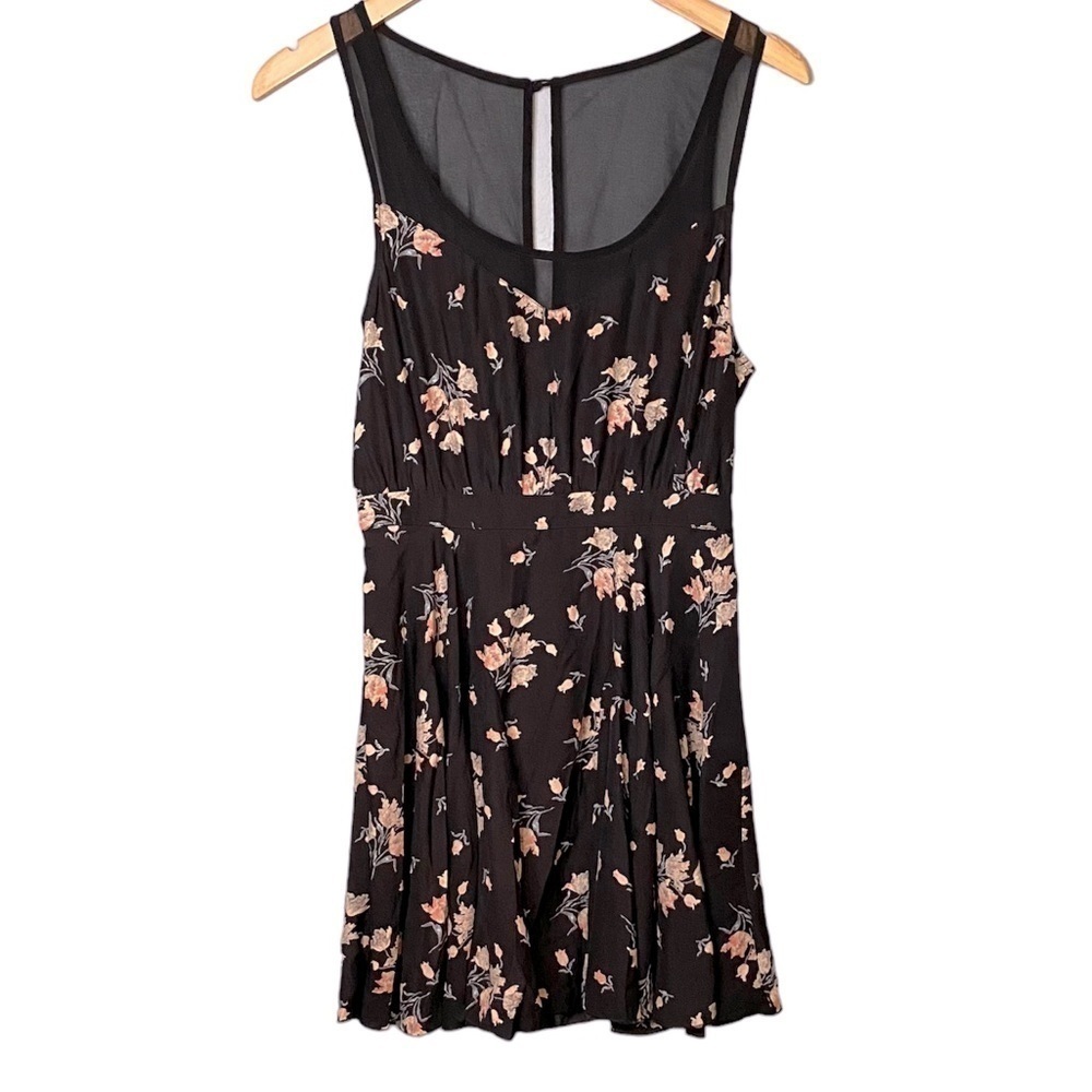 Urban Outfitters Kimchi Blue Black Floral Mini Dress Size M
